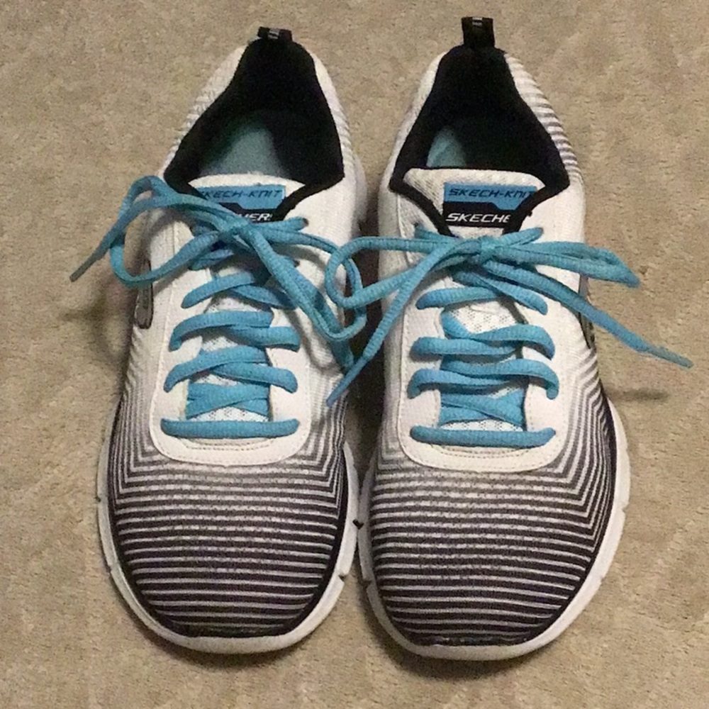 Skechers Memory Foam Sneakers